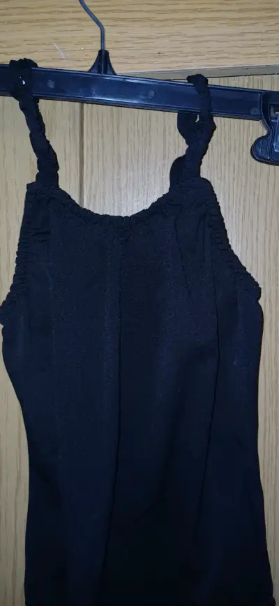 Body negro para mujer elegante - miniatura 4
