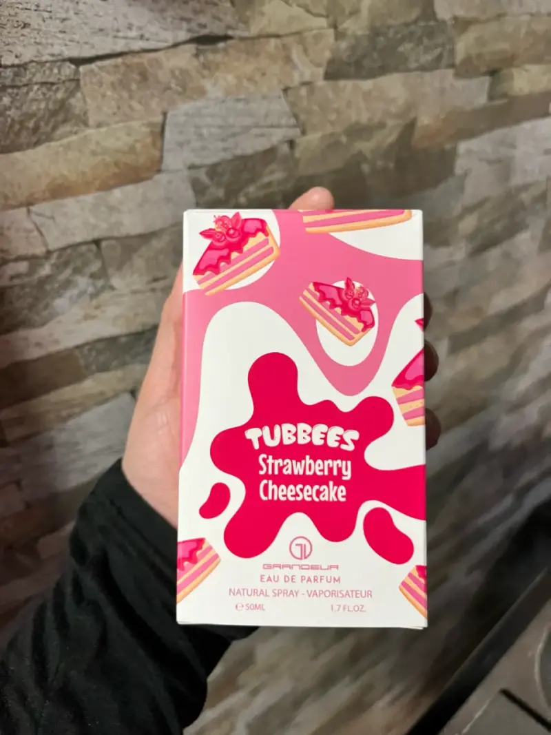 Perfume Árabe Tubbees Strawberry Cheesecake 50ml - 1
