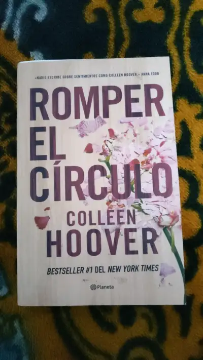 Libro Romper el Círculo de Colleen Hoover - miniatura 1