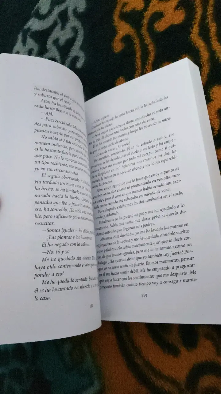 Libro Romper el Círculo de Colleen Hoover - 3