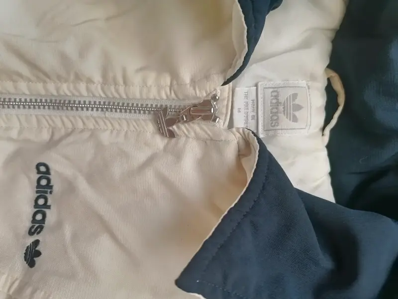 Chaqueta deportiva Adidas vintage blanca y azul - 4