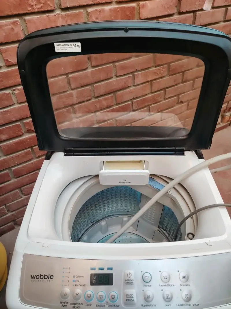 Lavadora Samsung Wobble 9 kg en buen estado - 1