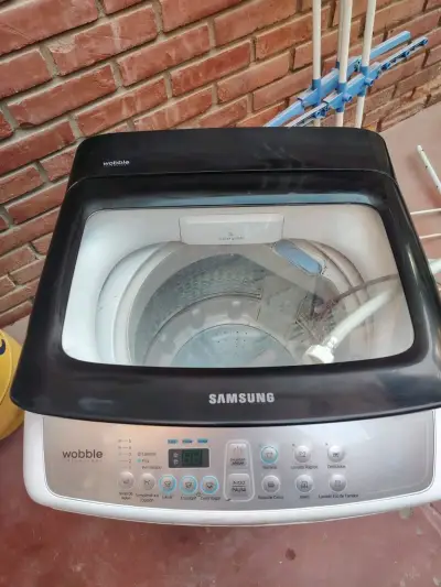 Lavadora Samsung Wobble 9 kg en buen estado - miniatura 5