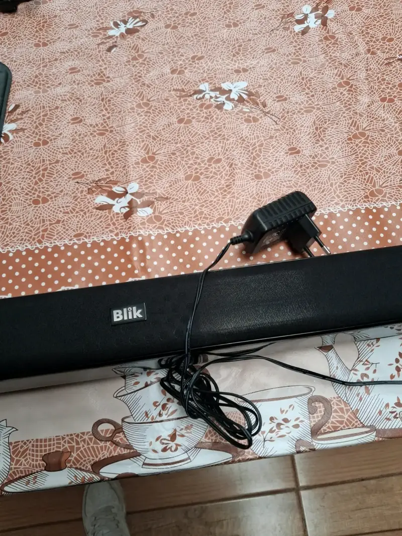 Barra de sonido Bluetooth Blik con control de vol.