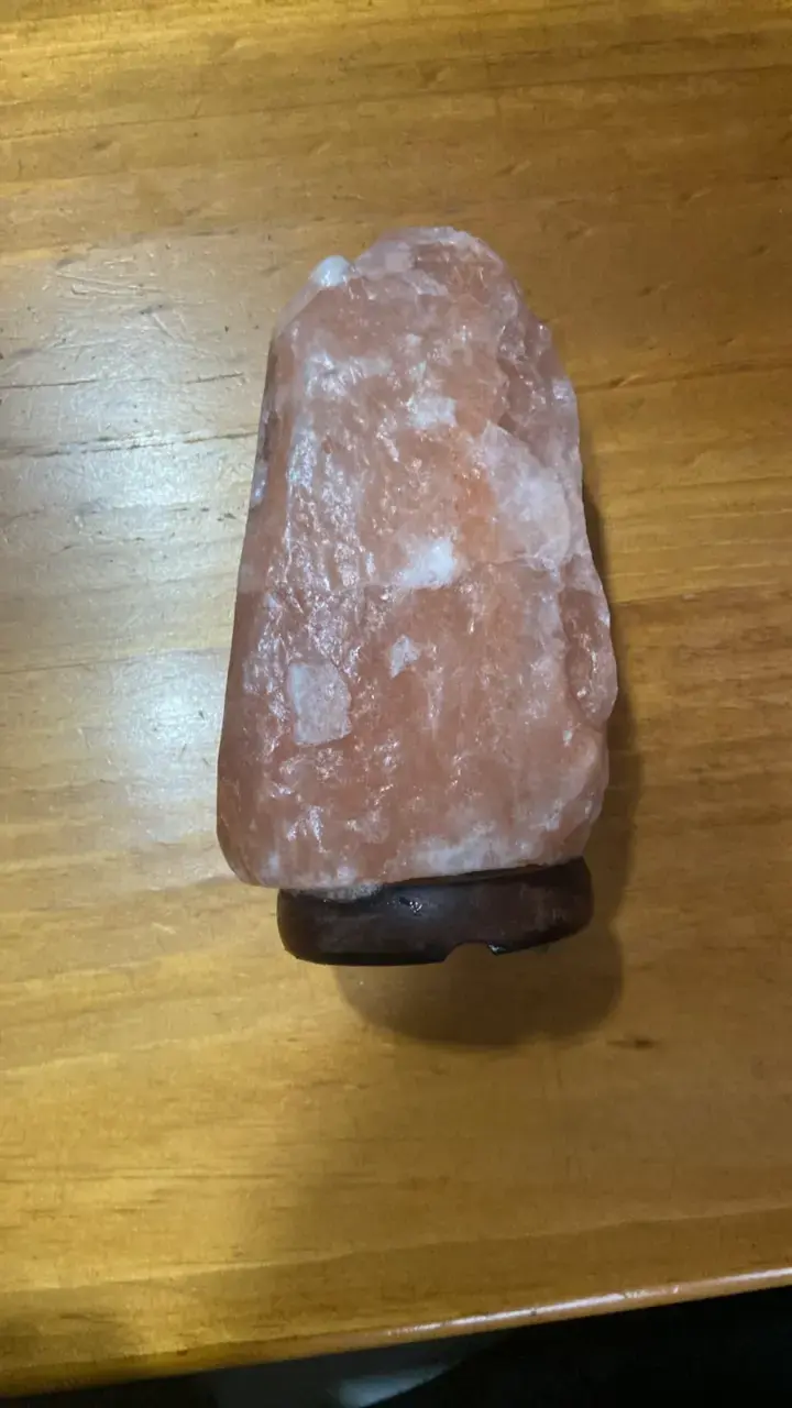 Lámpara de sal del Himalaya con base de madera - 2