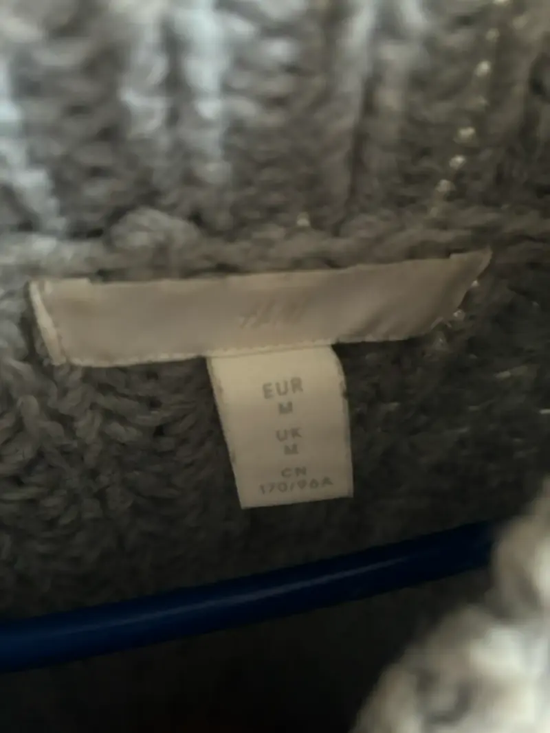 Suéter de punto grueso gris para mujer - 2