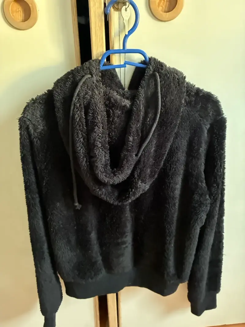 Chaqueta de felpa negra con capucha DOO Australia - 3