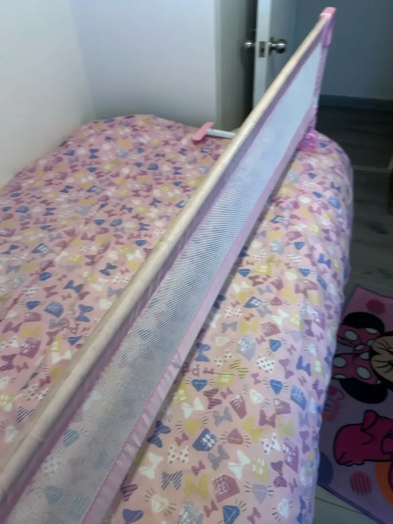 Baranda de seguridad para cama infantil rosa - 4