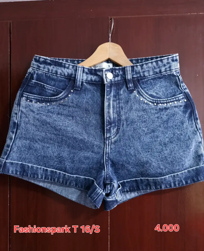 Shorts y pantalones - 1
