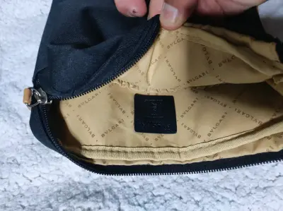 Neceser de viaje negro Bvlgari - miniatura 3