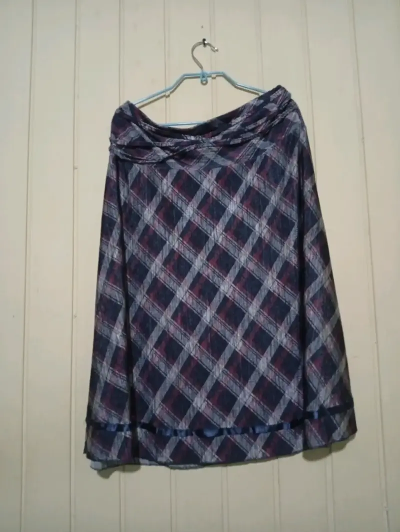 FALDAS - M a XL - Excelente estado - 1