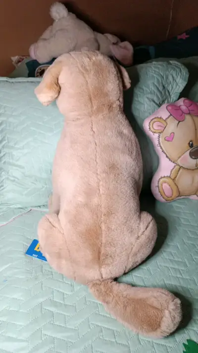 Peluche de perro grande beige suave - miniatura 3