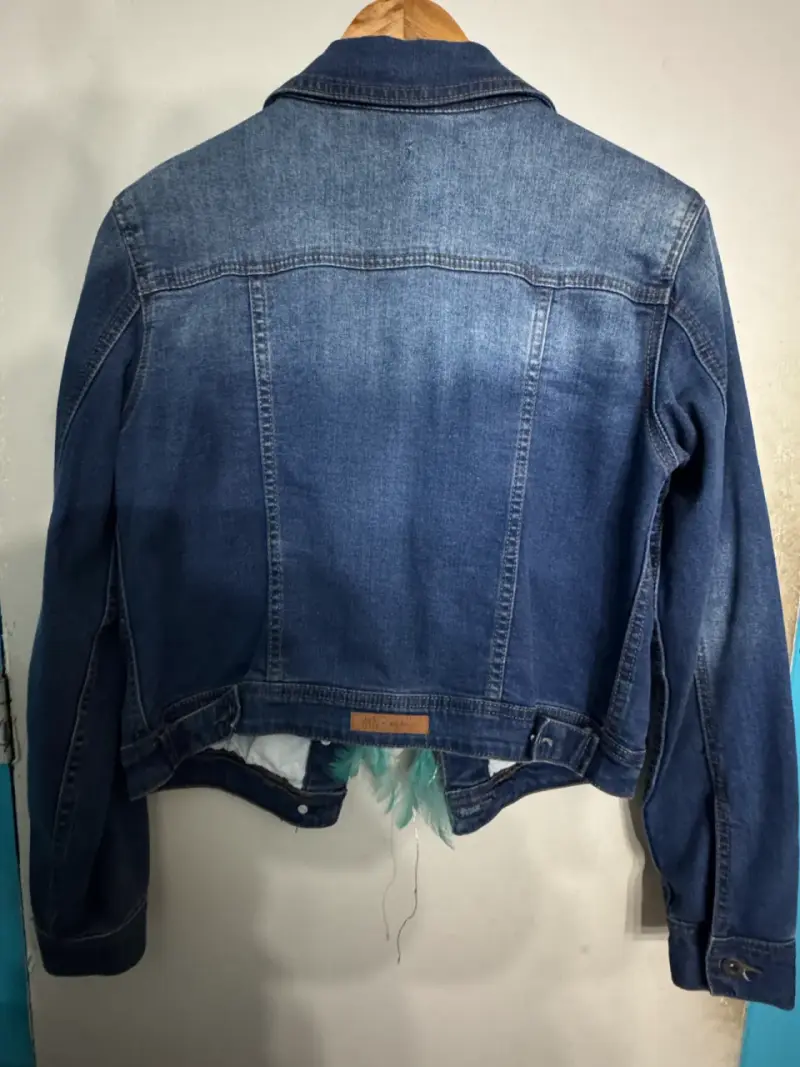 Chaqueta de mezclilla azul para mujer - 3