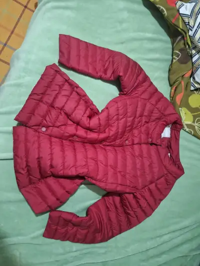 Chaqueta acolchada roja para mujer Lineatre - miniatura 2