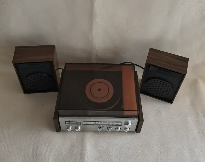 Radio Mini Tornamesa Am Miniatura Vintage Años 70 - 2