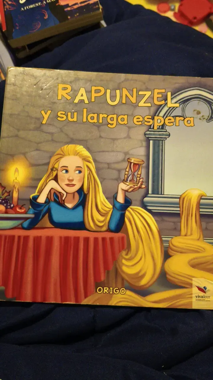 Libro infantil 'Rapunzel y su larga espera' - 1