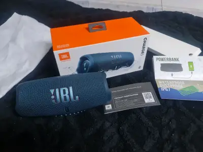 Parlante Bluetooth JBL Charge 5 Impermeable - miniatura 1