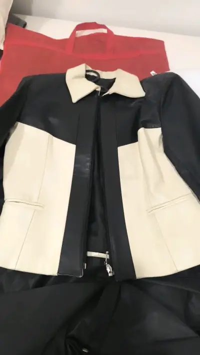 Chaqueta de cuero bicolor Todopielpara mujer - miniatura 1