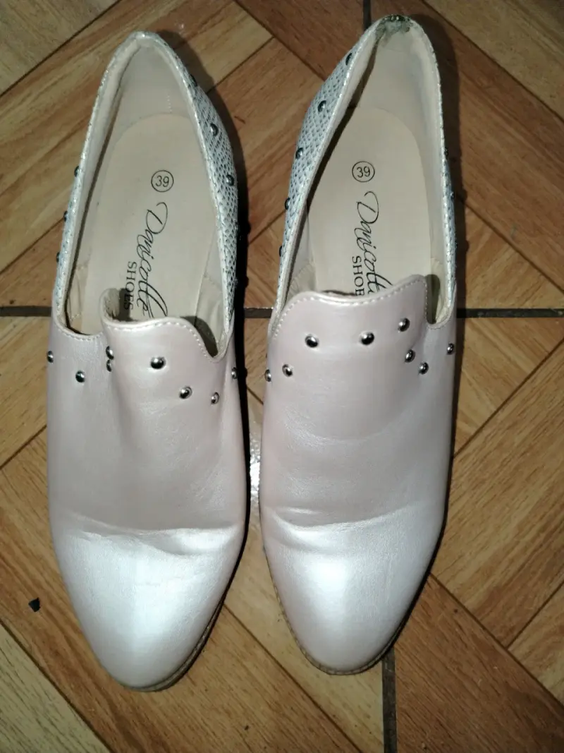Botines de cuero negro con tacón alto - 6