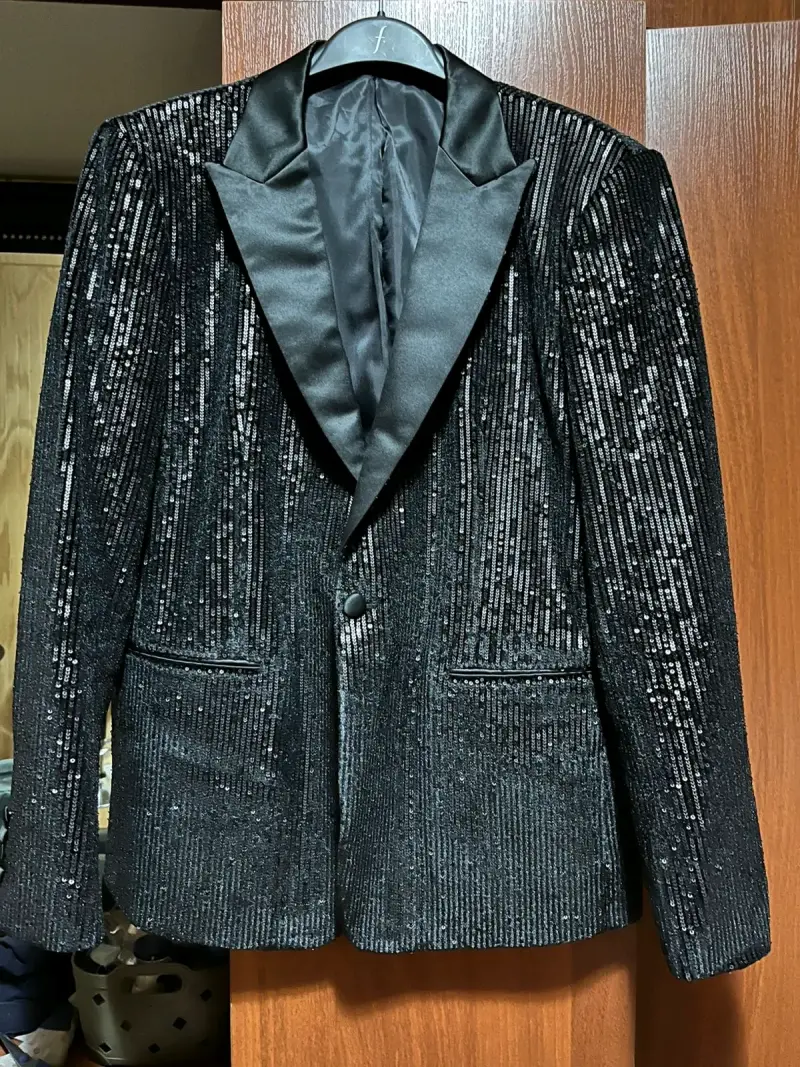 Blazer Zibel L de lentejuelas negro