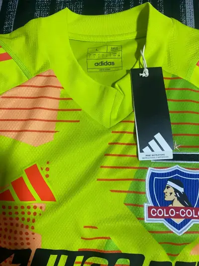 Camiseta de fútbol Adidas Colo-Colo verde neón - miniatura 3