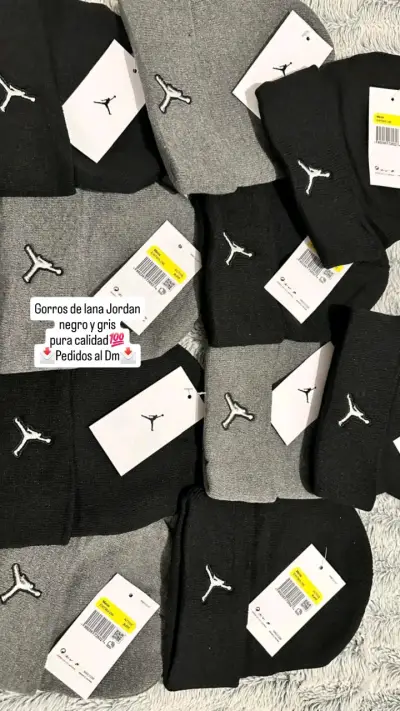 Gorros de lana Jordan negro y gris - miniatura 1