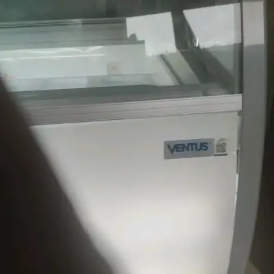 Vitrina refrigerada Ventus para helados - miniatura 3