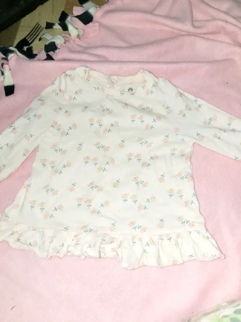 Polera manga larga de bebé floral talla 6 meses - 1