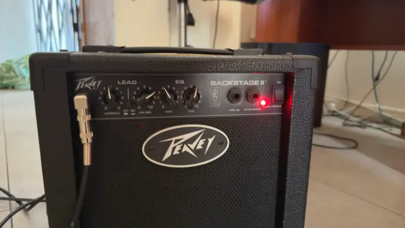 Amplificador de guitarra Peavey Backstage II 15W - 2