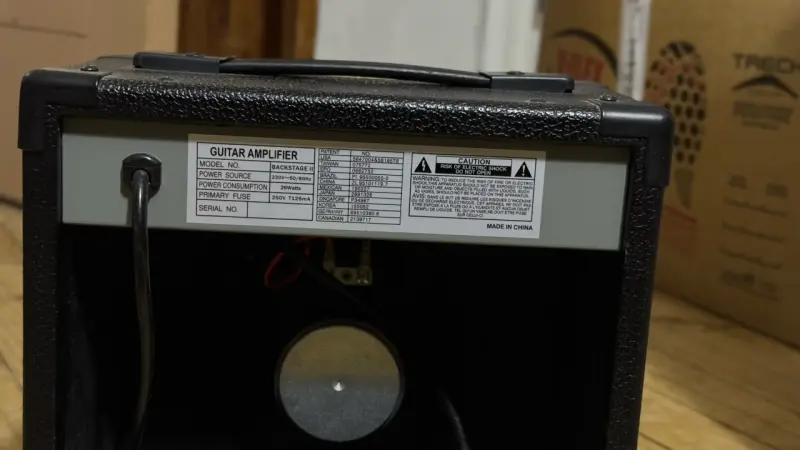 Amplificador de guitarra Peavey Backstage II 15W - 6