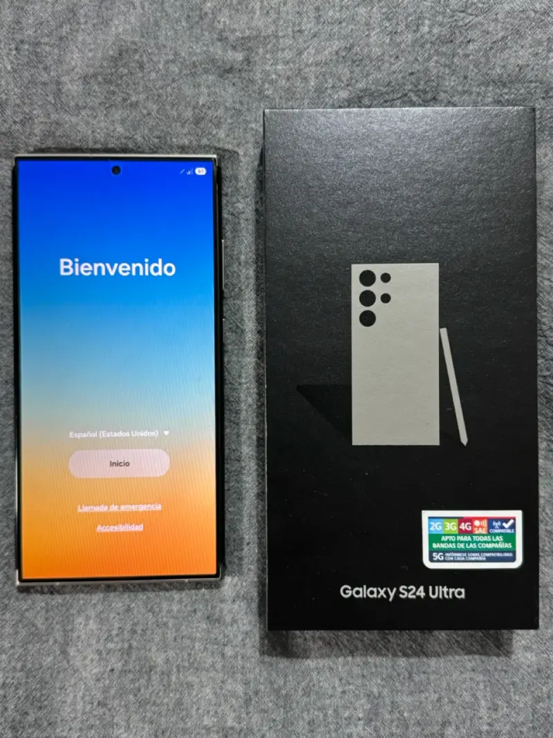 Samsung Galaxy S24 Ultra con caja y lápiz - 1