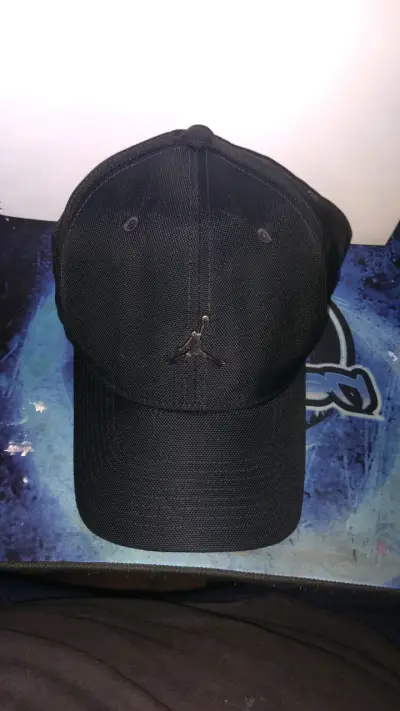 Gorra jordan logo metálico - miniatura 2
