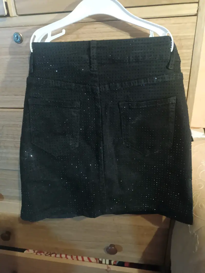 Falda negra con brillo Kiss Beauty - 2