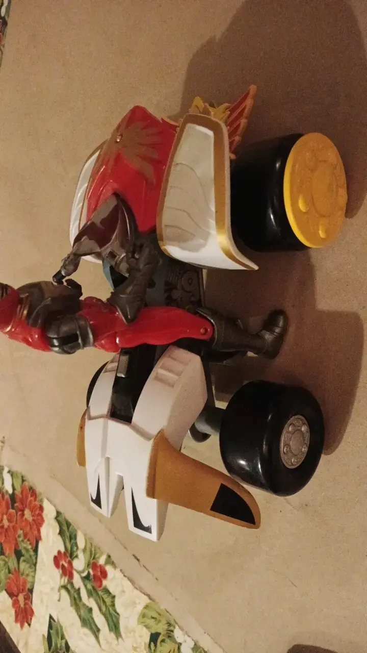 Figura de acción con vehículo Power Rangers - 2