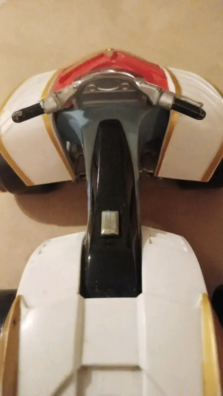 Figura de acción con vehículo Power Rangers - 6