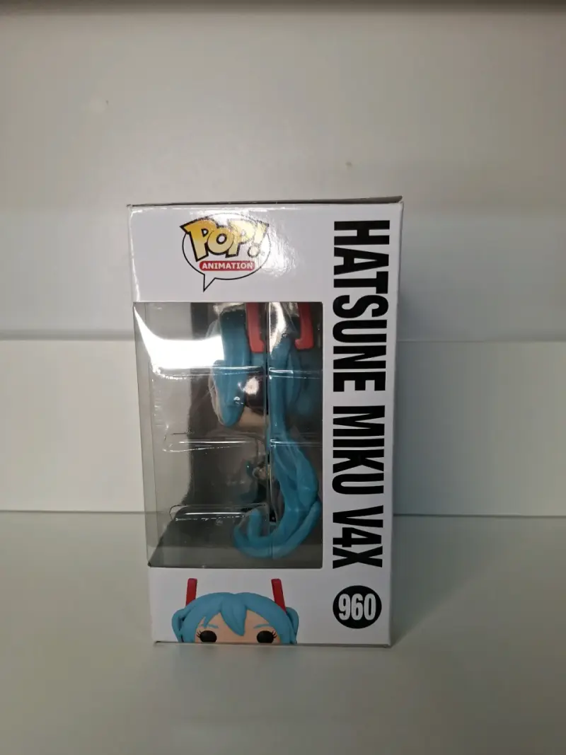 Figura Funko Pop Hatsune Miku V4X - 4