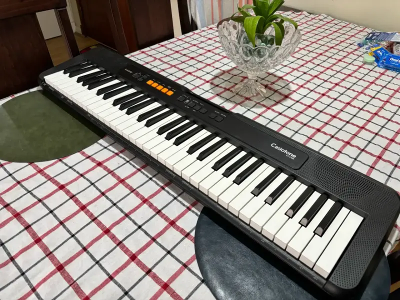 Teclado Casio Casiotone CT-S100 portátil - 4