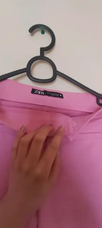 Pantalones rosados Zara talla 34/36 - miniatura 2