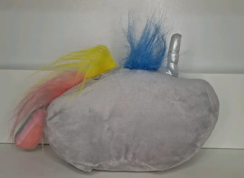 Peluche unicornio gris con cola arcoíris Pusheen - 2