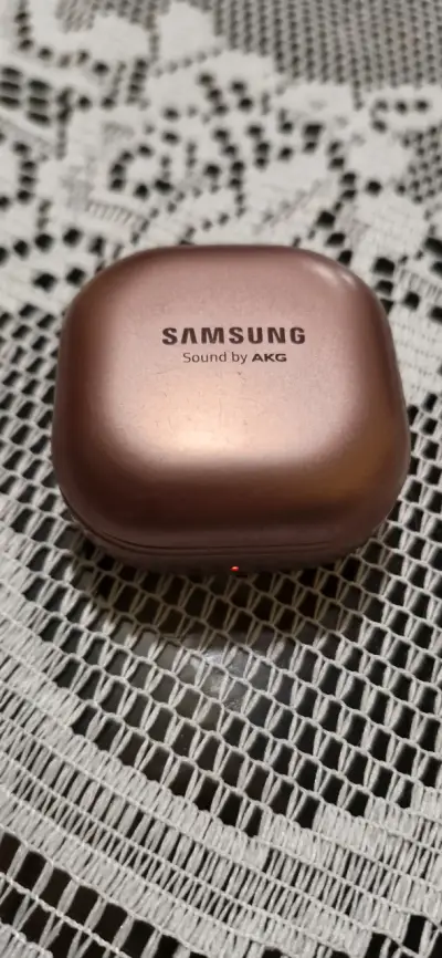 Audifonos Samsung Galaxy Buds Live Bronce - miniatura 1