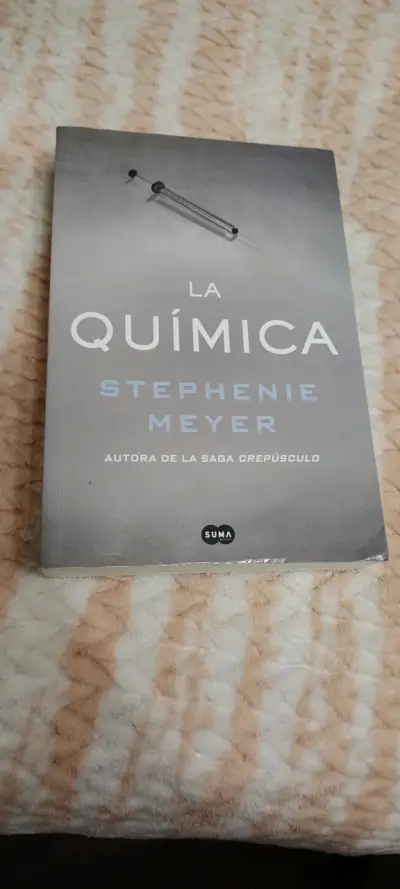 Libro La Química de Stephenie Meyer en buen estad - miniatura 1