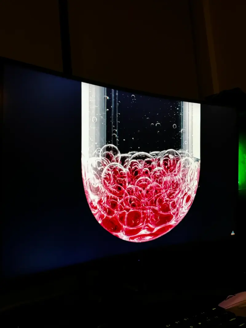 Monitor curvo 240hz Samsung - 3