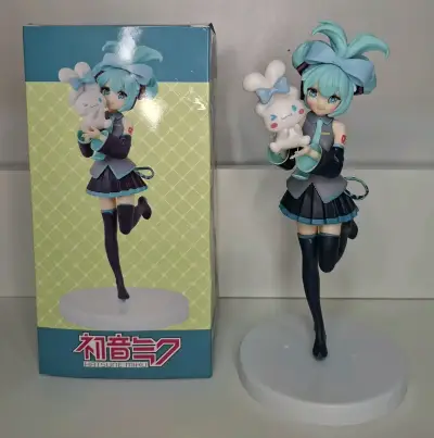 Figura de colección Hatsune Miku con Cinnamoroll - miniatura 2