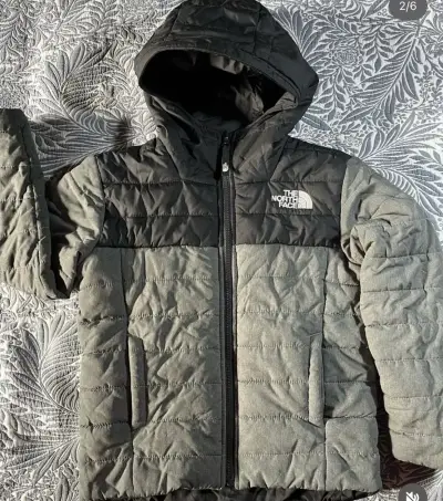 Chaqueta The North Face con capucha gris - miniatura 2