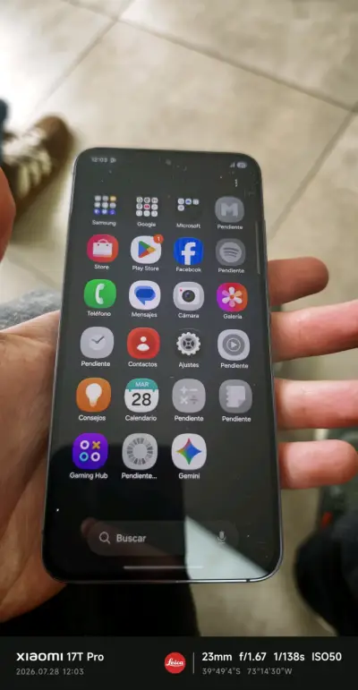 Samsung galaxy S23 en buenas condiciones - miniatura 3