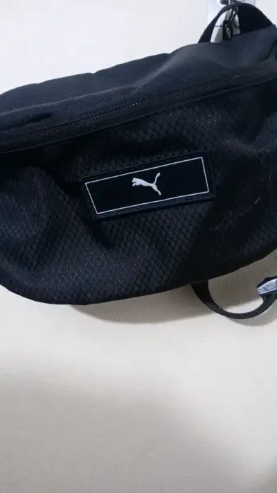 Riñonera Negra Puma Deportiva - miniatura 1