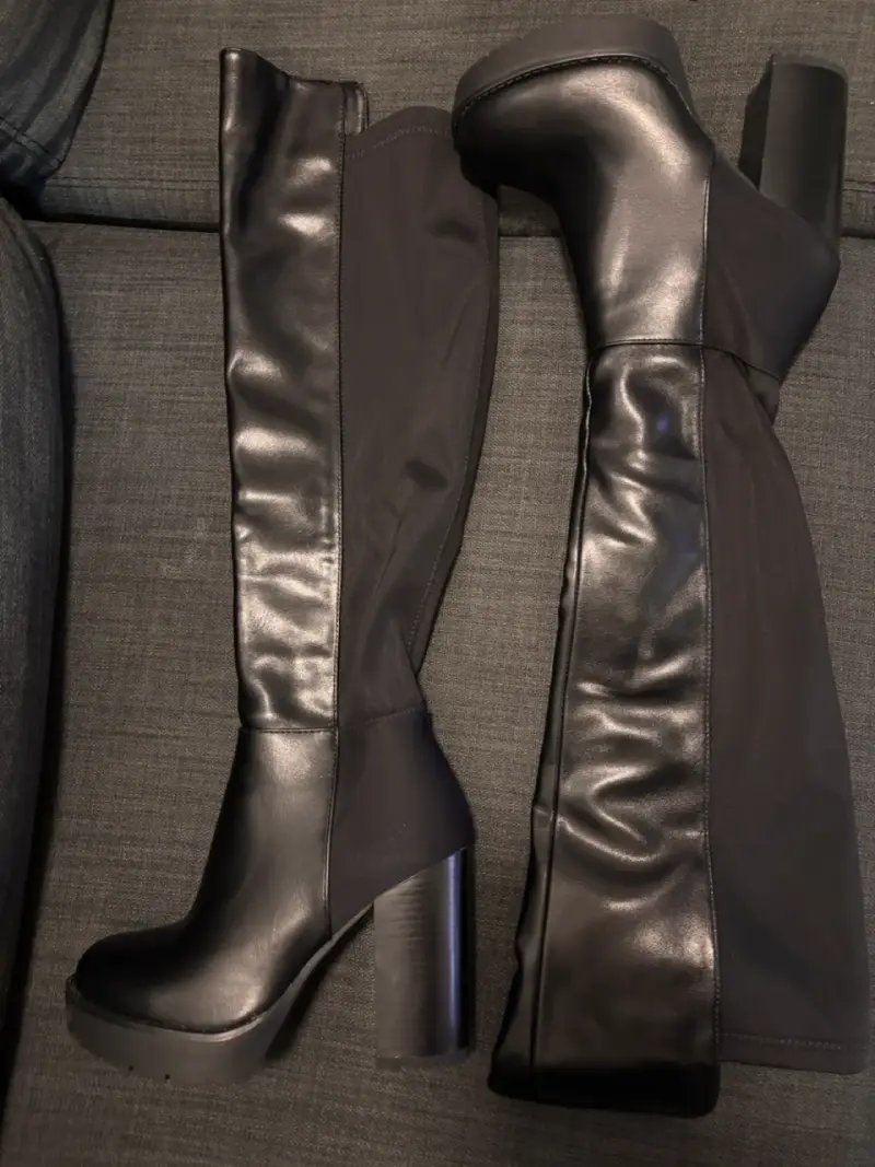 Botas de cuero negras StudioF con tacón alto - 1