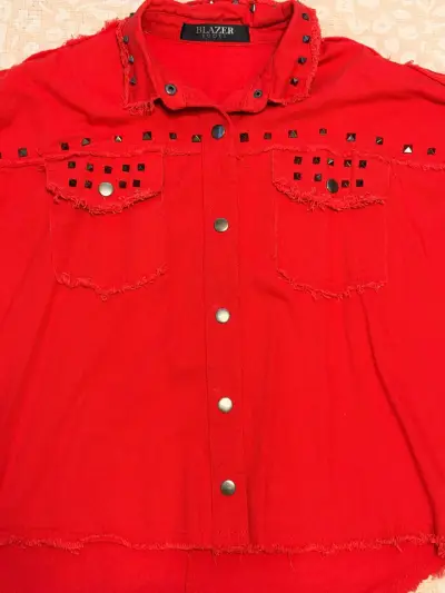 Sobrecamisa roja con tachas Blazer para mujer - miniatura 2