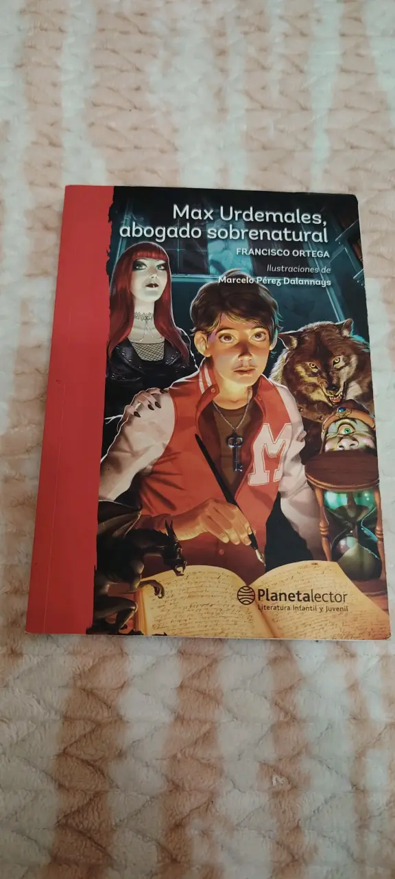 Libro Max Urdemales Abogado Sobrenatural - 1