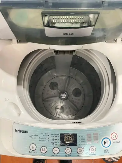 Lavadora LG Fuzzy Logic 6.5 kg TurboDrum - miniatura 3